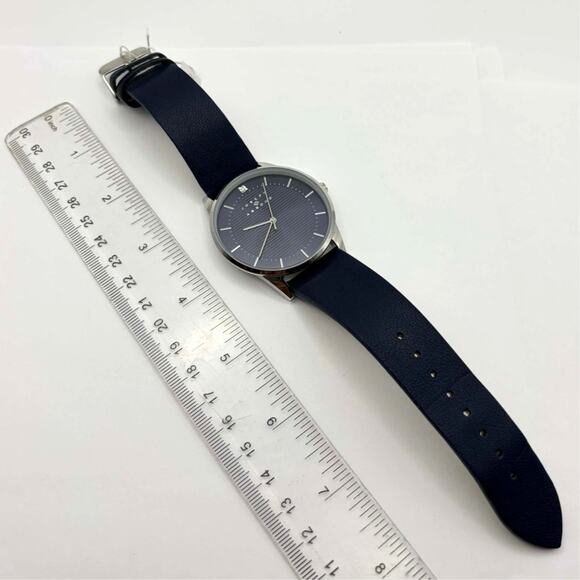 Silver & Blue Joseph Abboud Men’s Watch - Picture 4 of 5